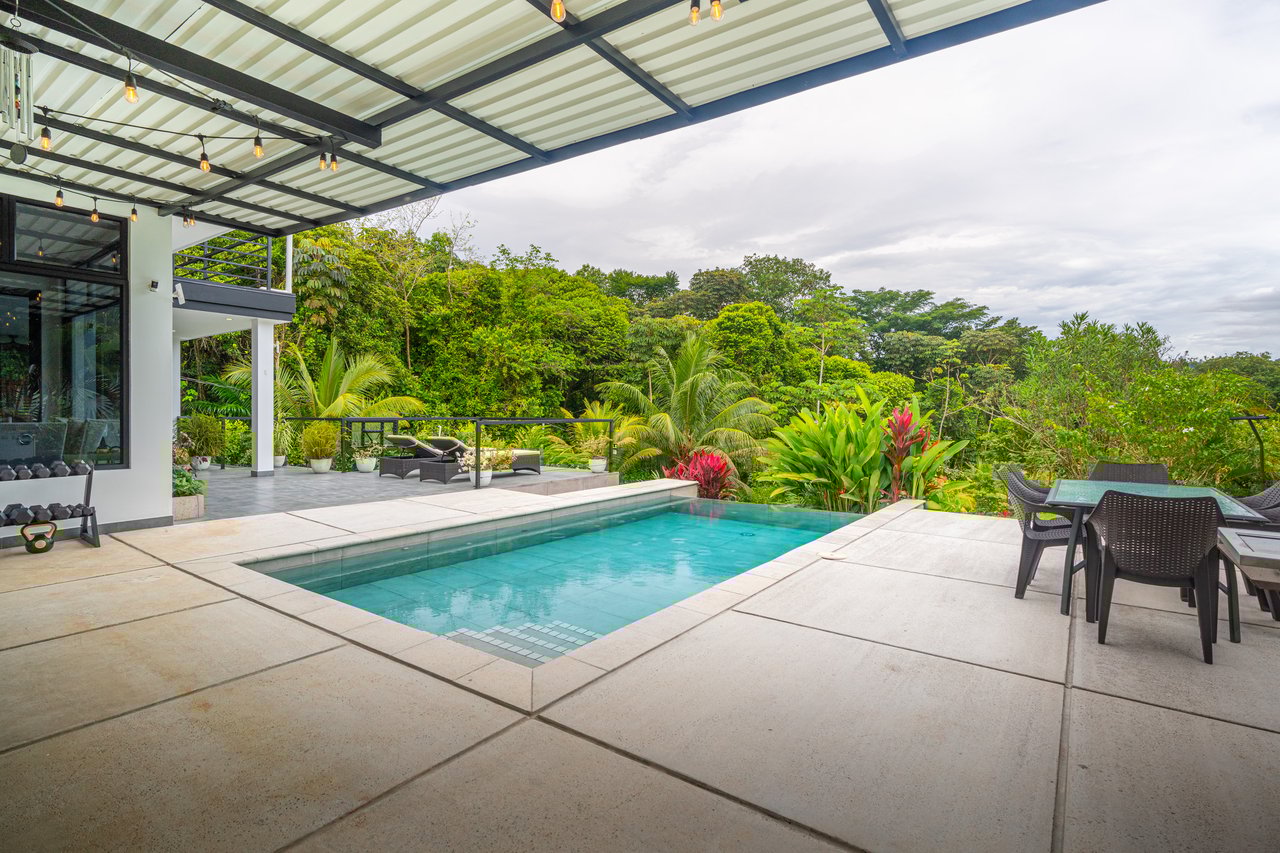 Outstanding Garden Treasure in Ojochal, Modern 4 bedroom on 1 acre