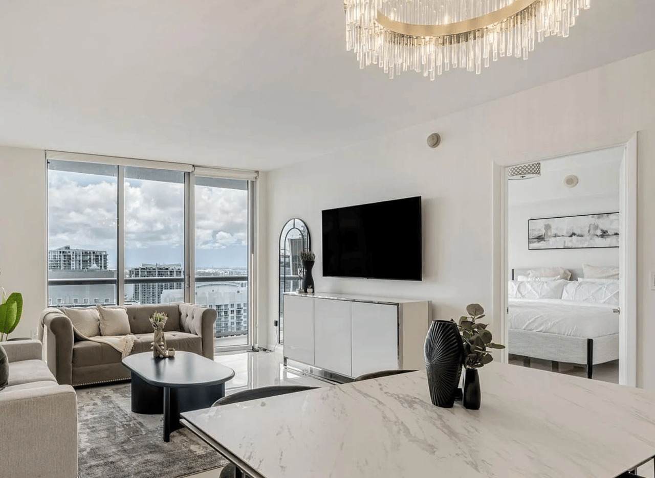 485 Brickell Ave APT 4706