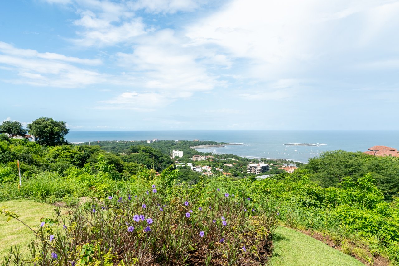 Panoramic Ocean Sunset Condo, Tamarindo, Guanacaste