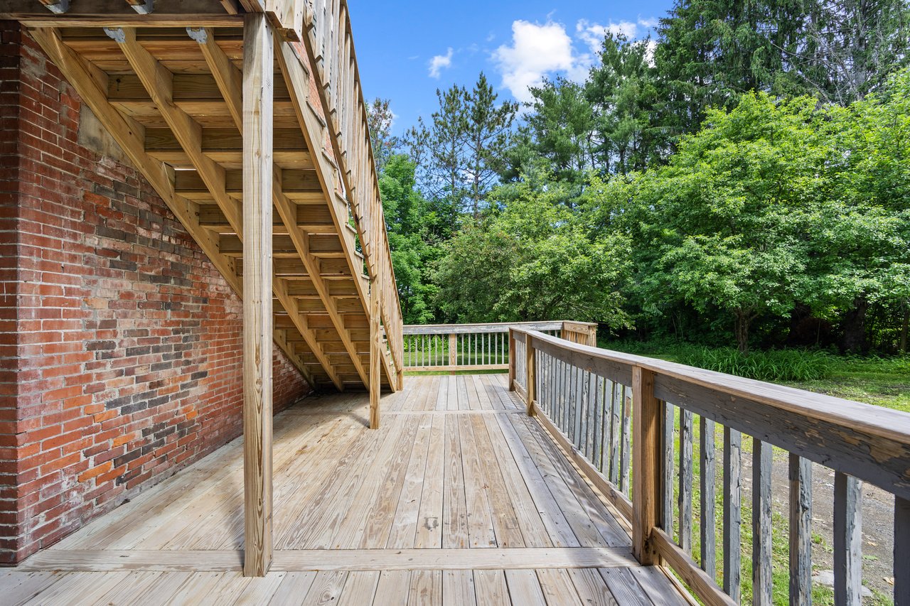 987 Main St, Vassalboro