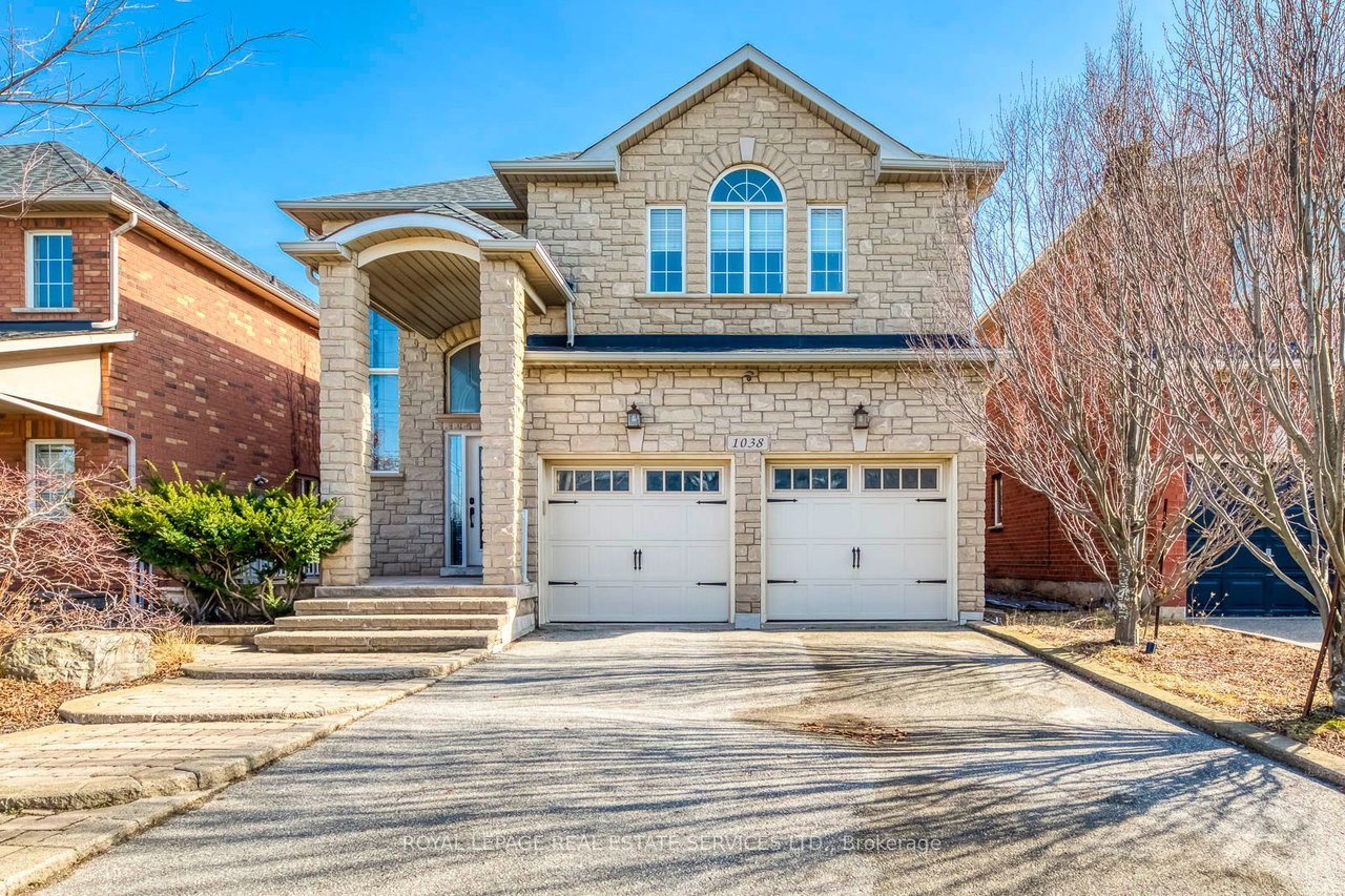 1038 Agram Dr