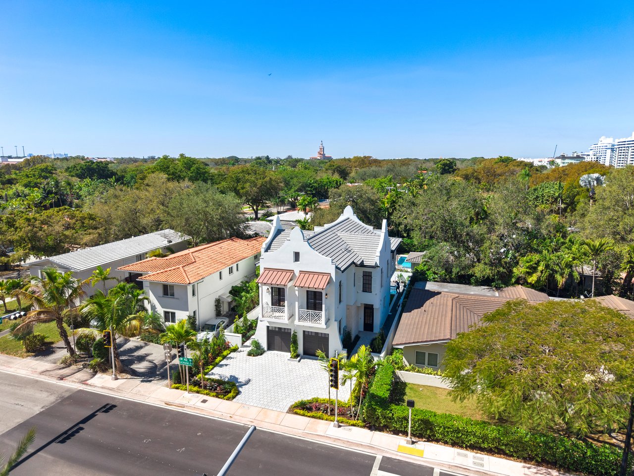 2710 S Le Jeune Road