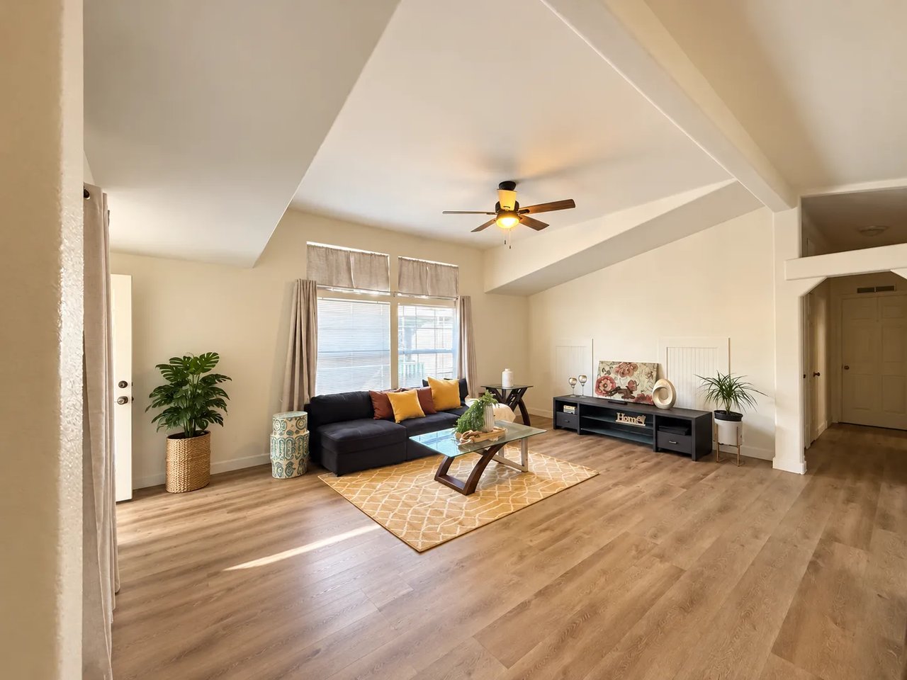 510 Saddlebrook Dr, Unit #353