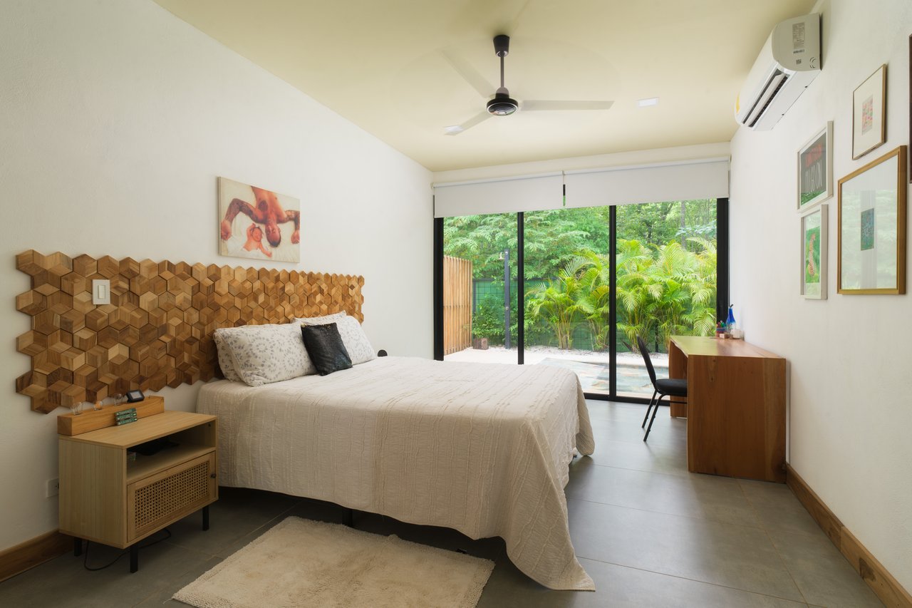 Villa Los Jobos Garden #1 | Modern 4-Bedroom Villa Just 5 Minutes from Tamarindo Beach – Newly Remodeled and Move-In Ready
