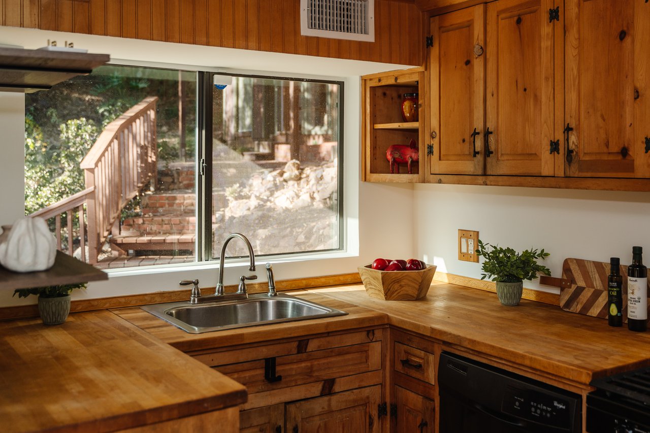 517 Canon View Trail