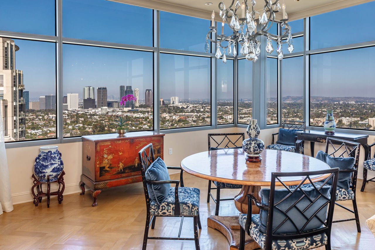 10800 Wilshire Blvd Unit: PH 2202, Wilshire Corridor