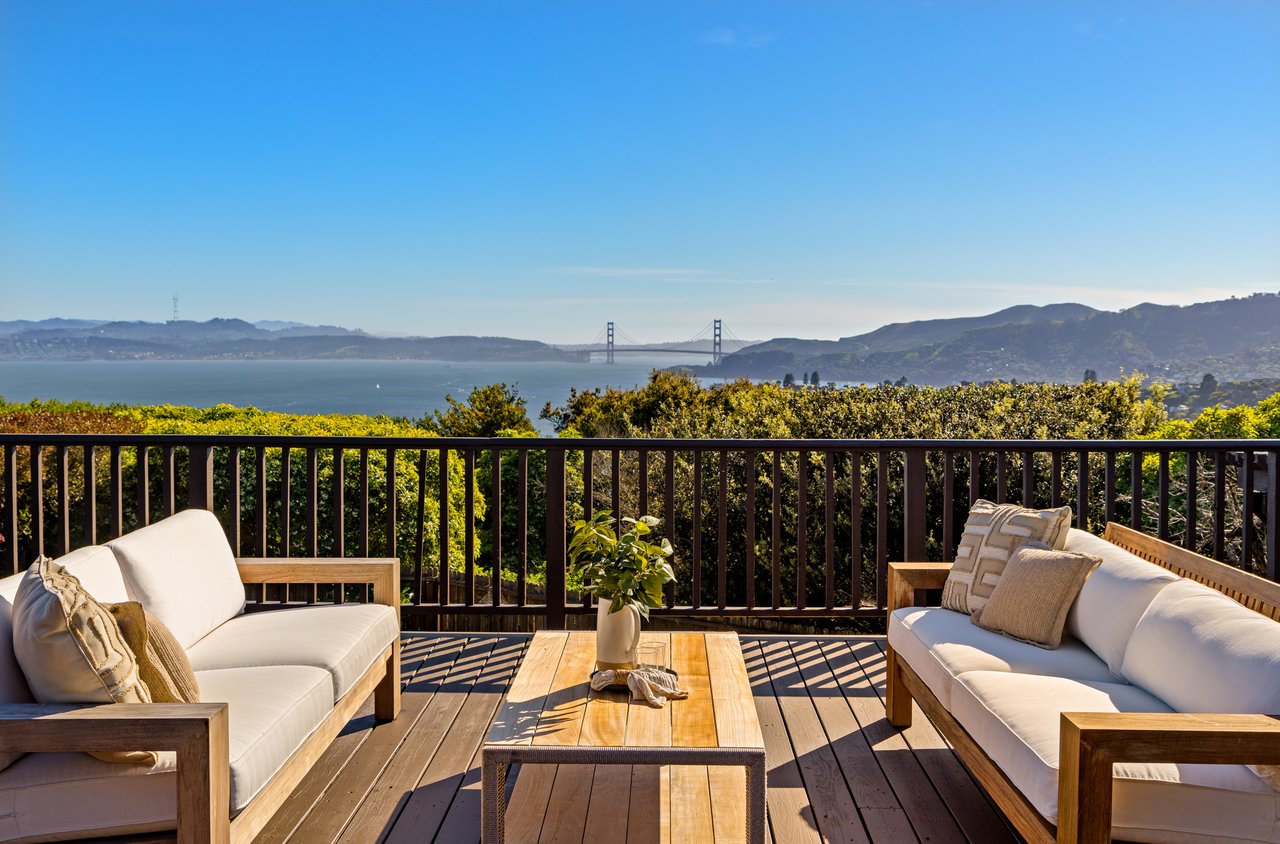 Sweeping Views of San Francisco and the Golden Gate Bridge