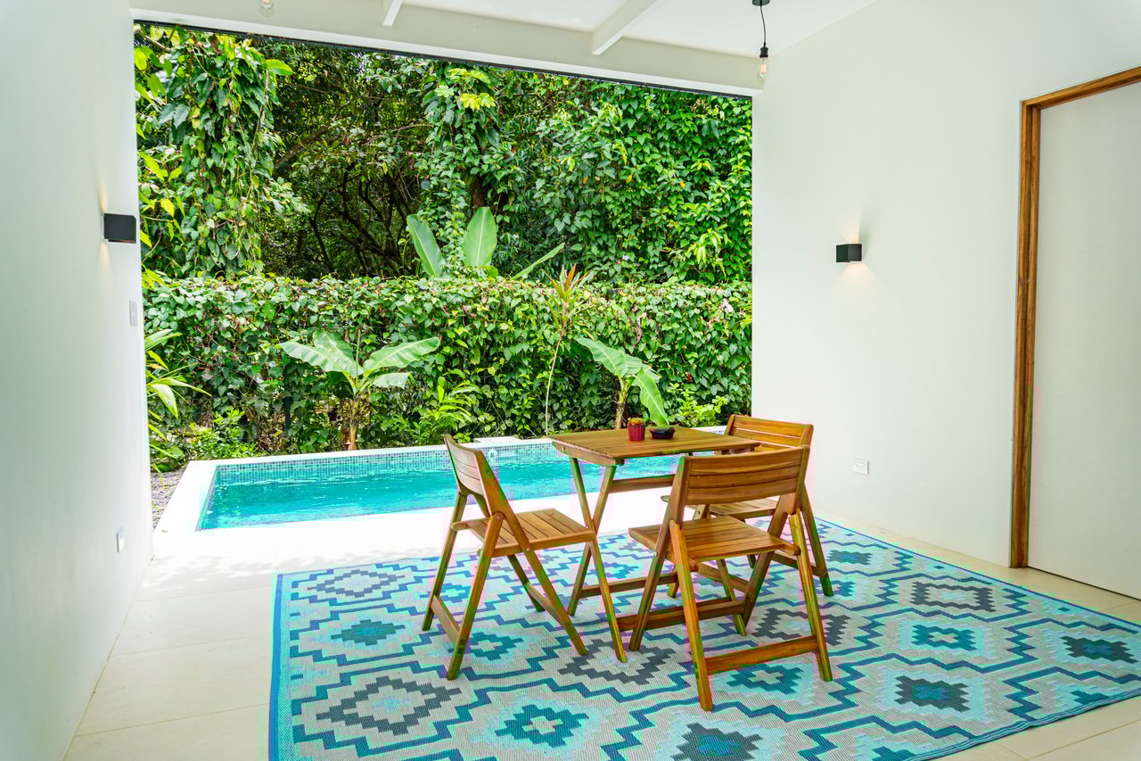 Modern Elegance Meets Tropical Lifestyle in Uvita