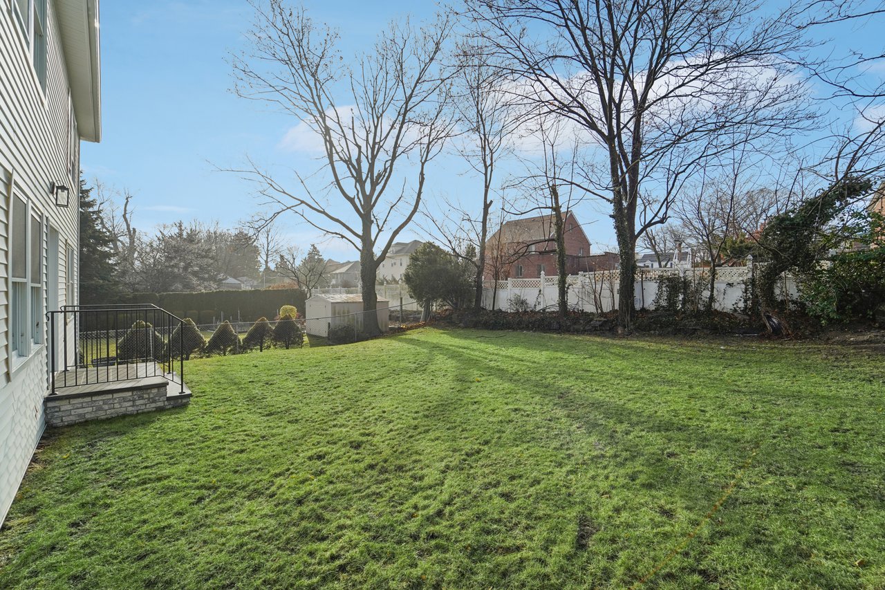 219 Mile Square Road