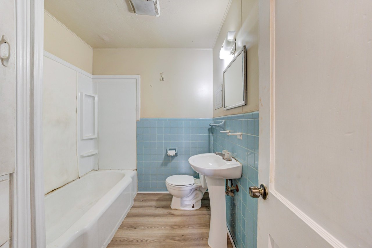 Just Listed: This Charming 3 Bed, 1 Bath Home is Ready for a New Owner!