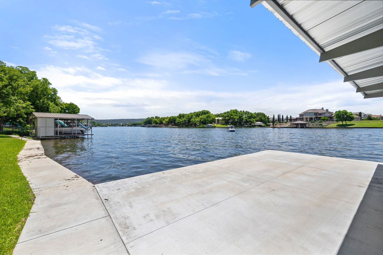 1514 Williams Lakeshore
