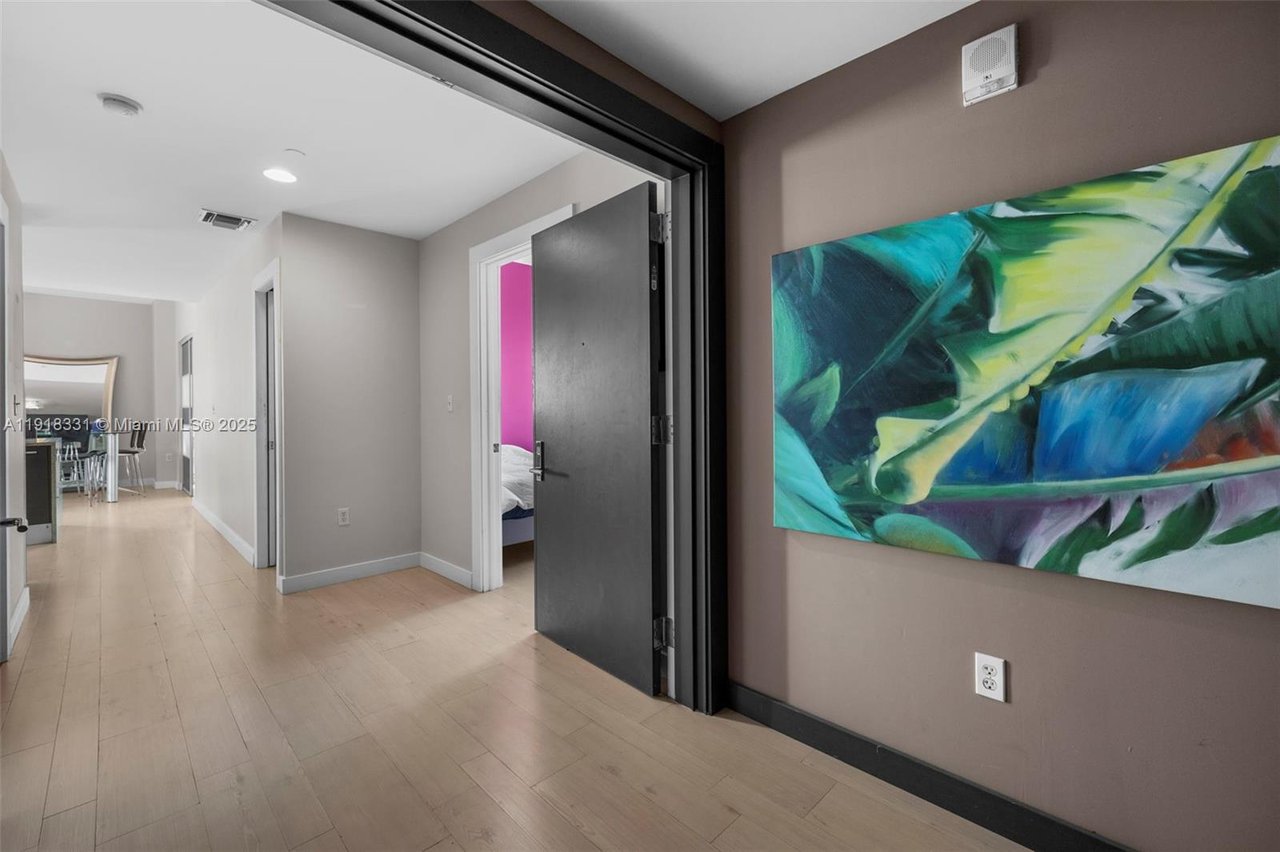 900 Biscayne Bay Condo, Unit 2401