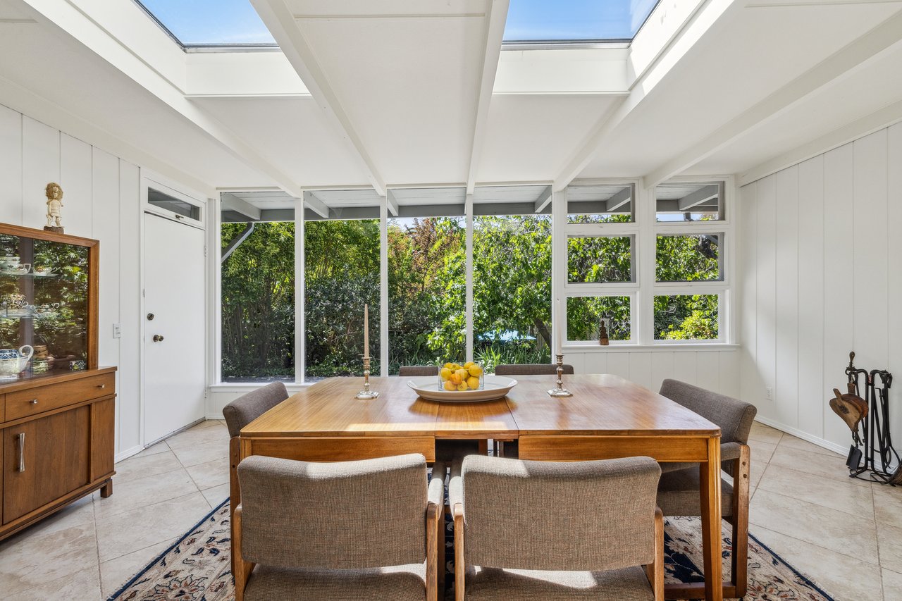 35 Saint Francis Ln