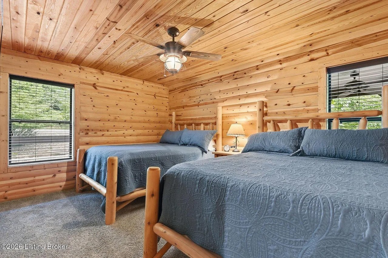 29 River Run Ln