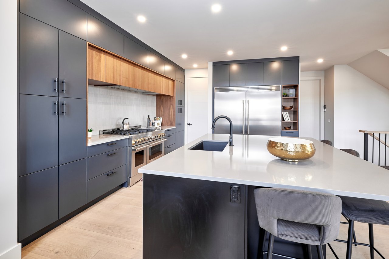 218 Aspen Summit Place SW