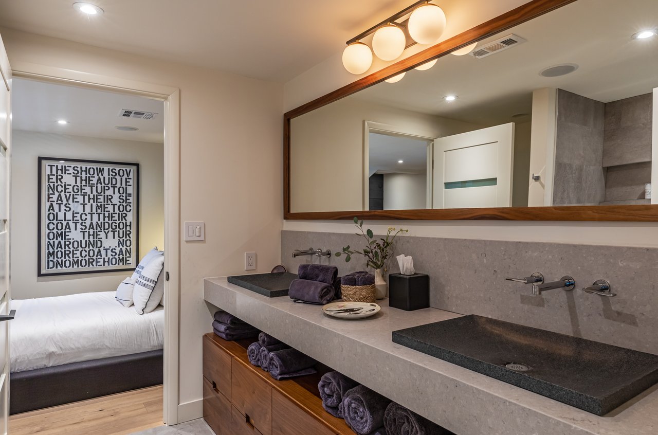 214 S Venice Blvd, Venice 