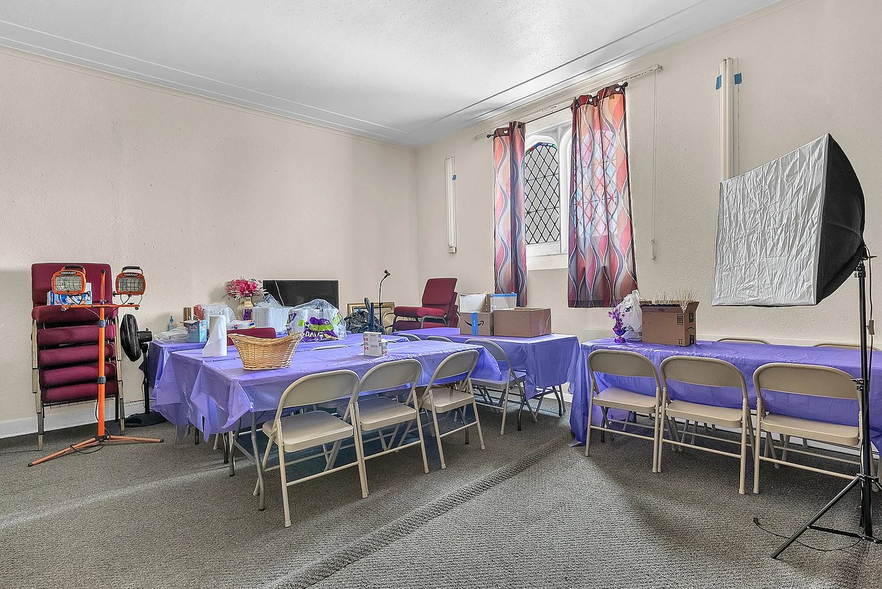 4947 Northcote Avenue, East Chicago, IN