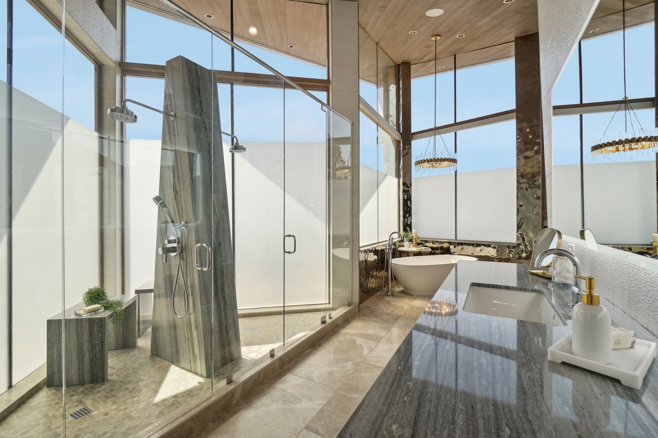 4141 E Canyon Estate Dr