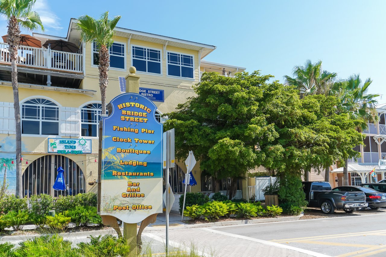 2206 Avenue A, Bradenton Beach, Florida