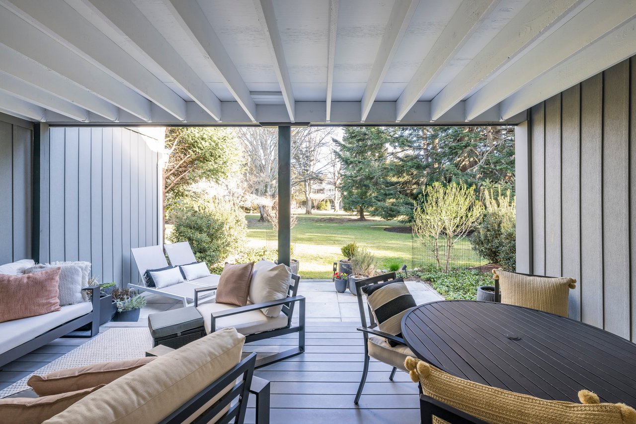 514 Pantigo Road, Unit #11, East Hampton