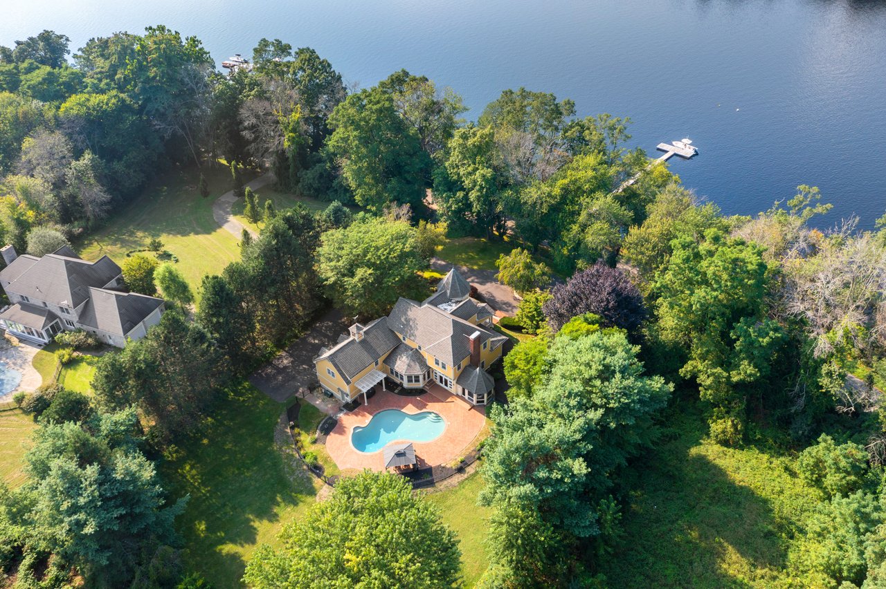 2025 Greater Newburyport Luxury Real Estate Report