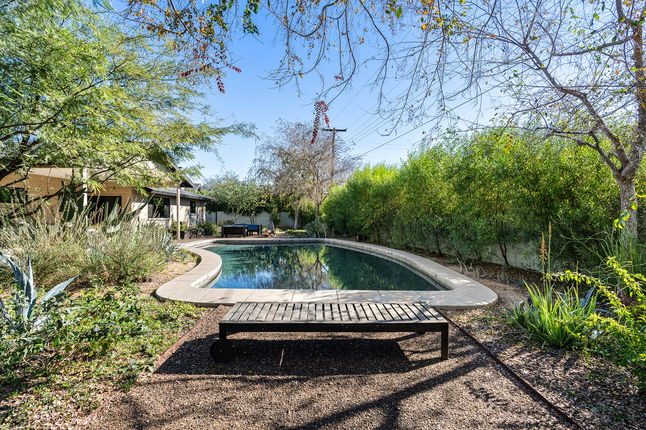 6511 E MONTEROSA Street