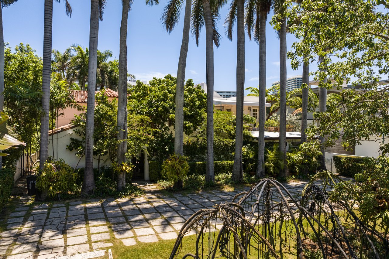 5215 Pine Tree Miami Beach