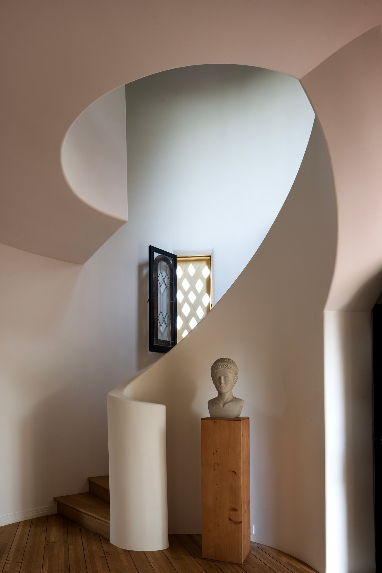 2720 Glendower Ave, Los Feliz