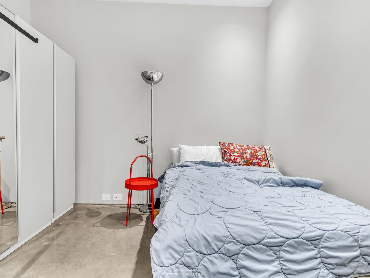 366 W 22nd Ave