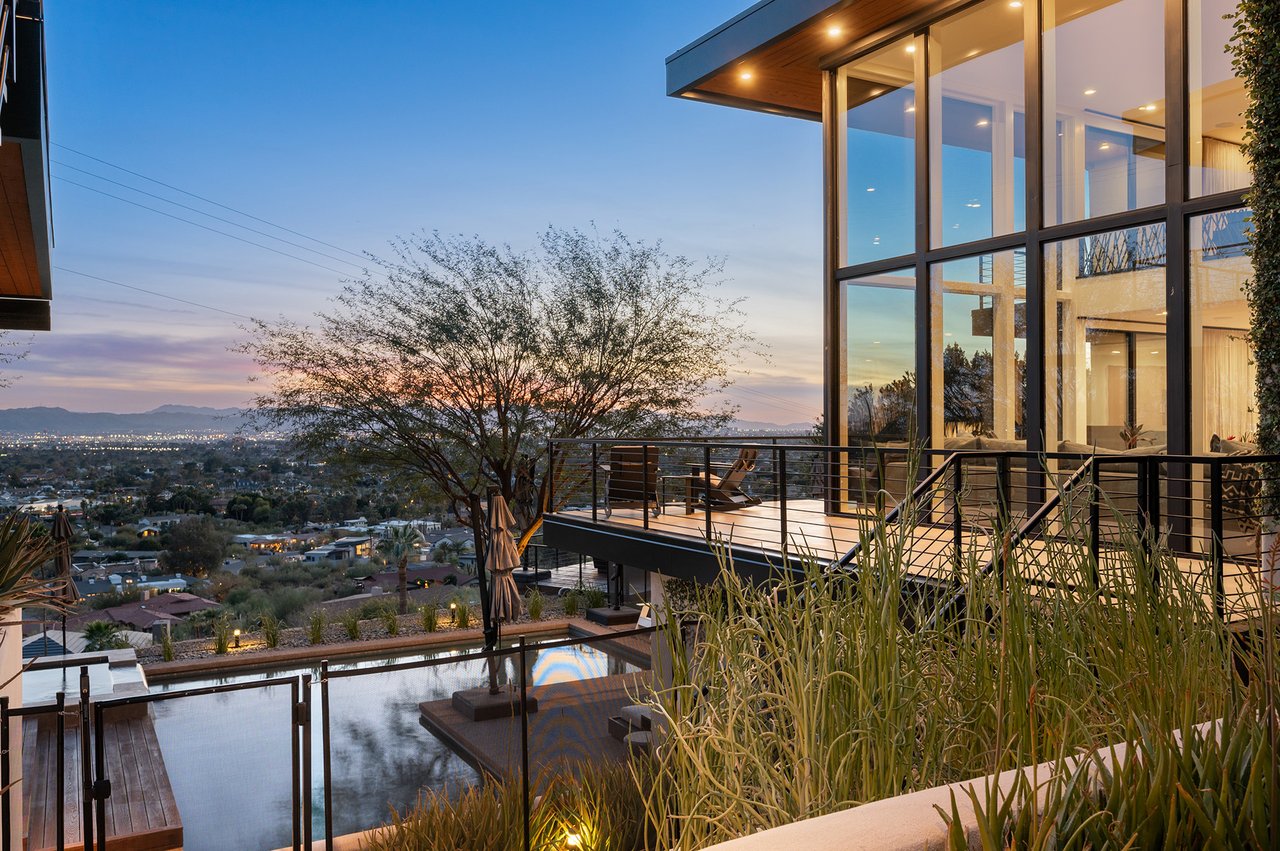 5419 E VALLE VISTA Road