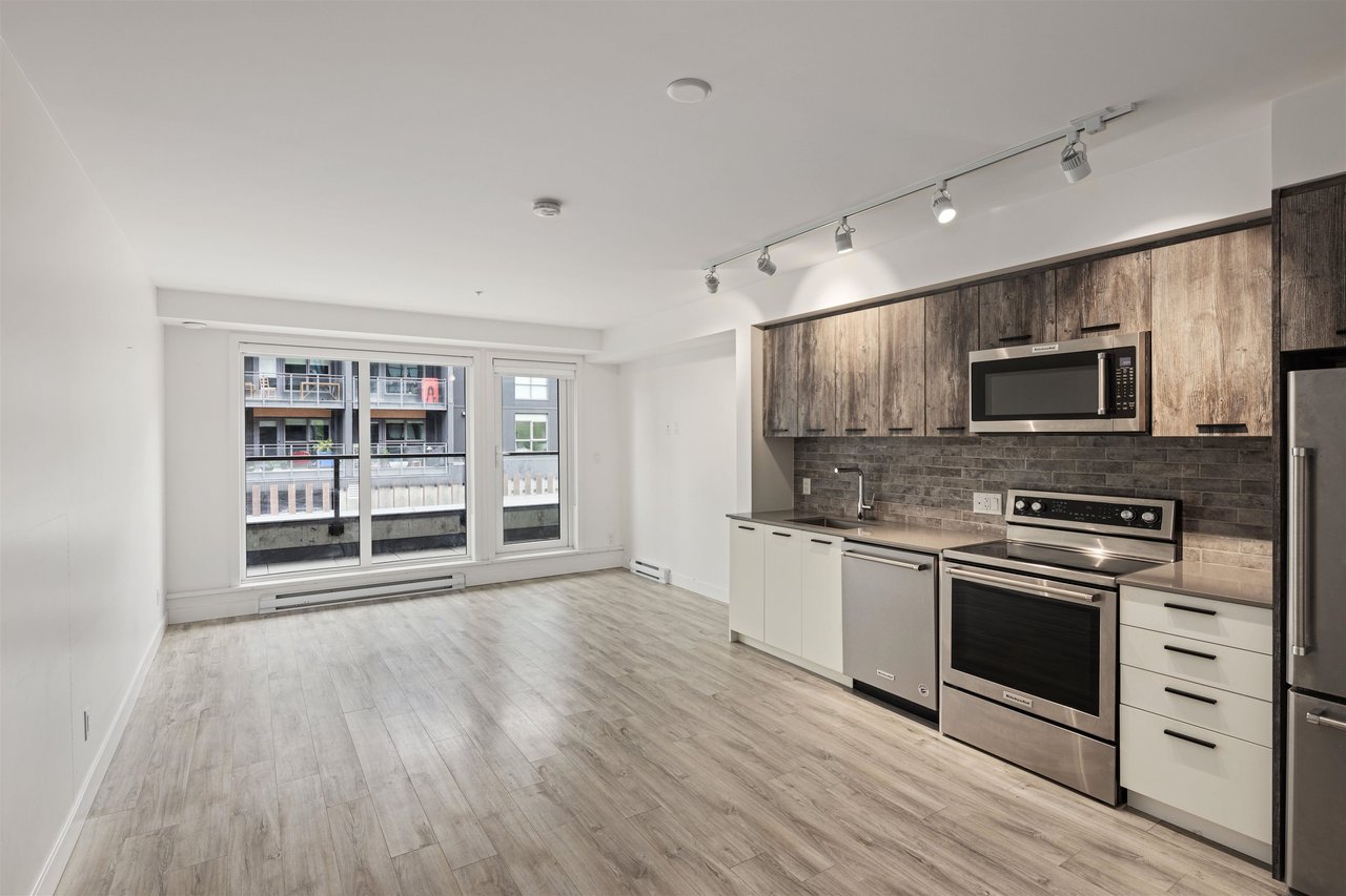 306-38013 Third Ave