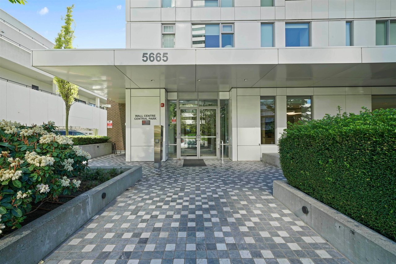 1807-5665 Boundary Rd