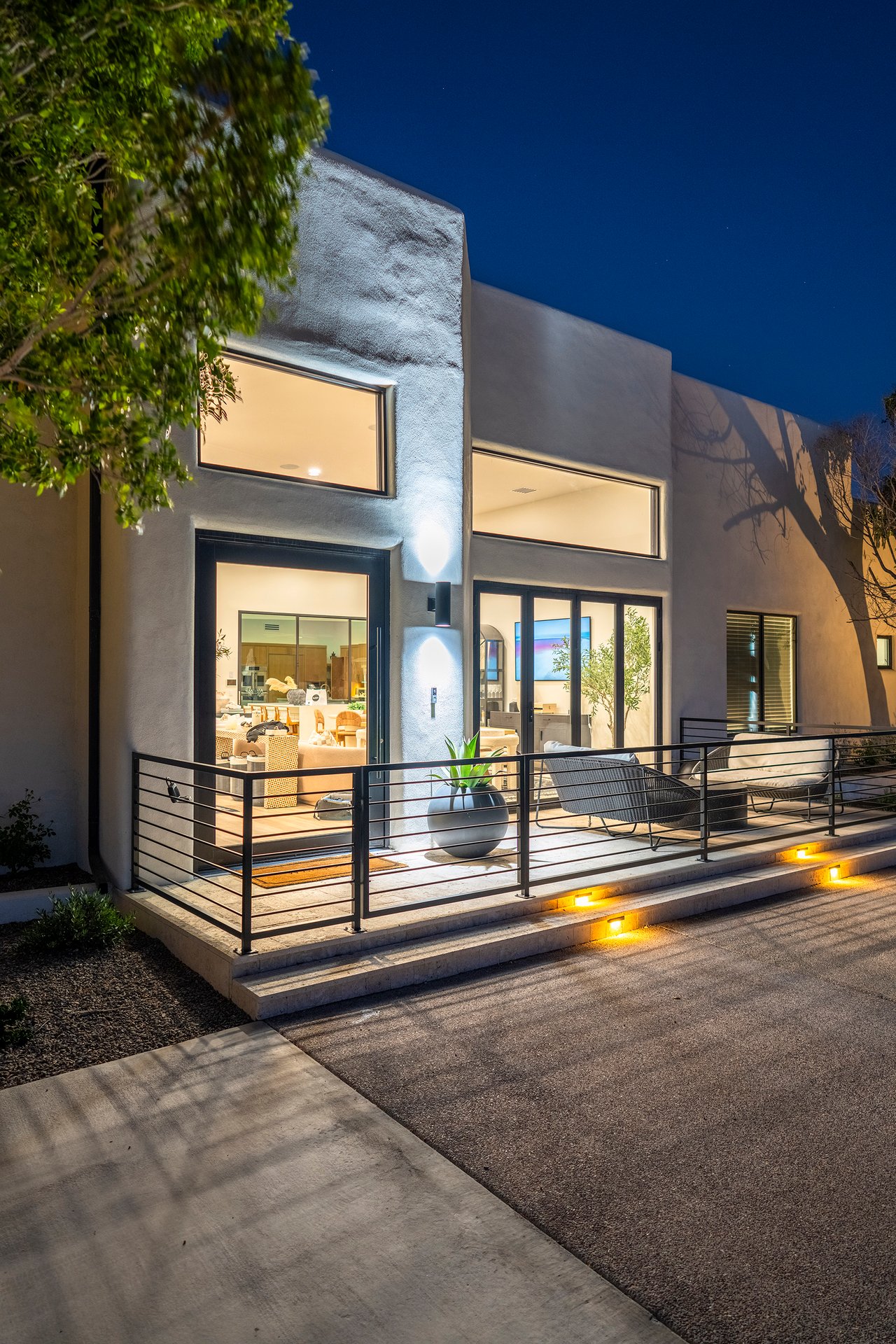 6535 N HILLSIDE Drive