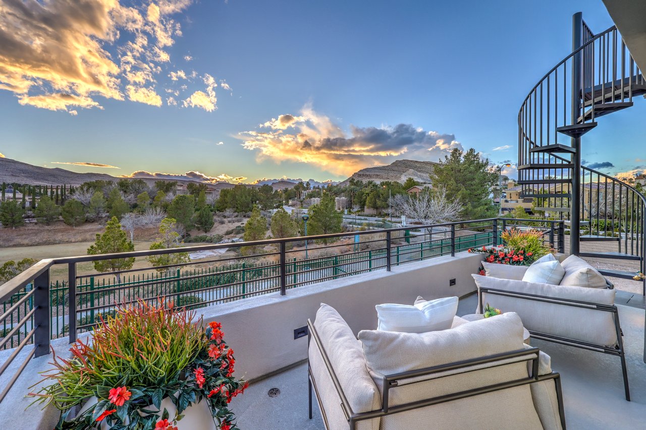 4077 Heron Fairway Dr