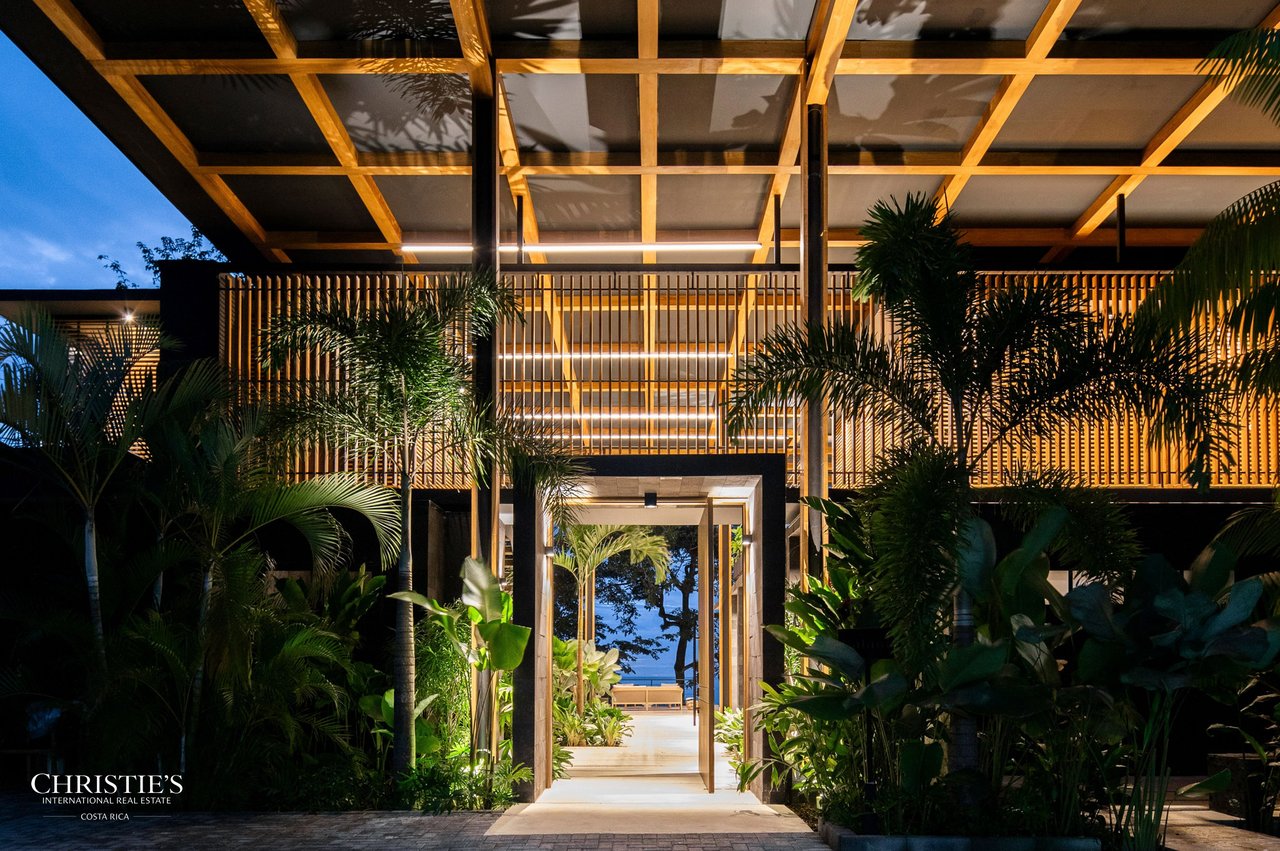 Magna Pacific - Luxury Estate Compound comprised of two Immaculate Villas
