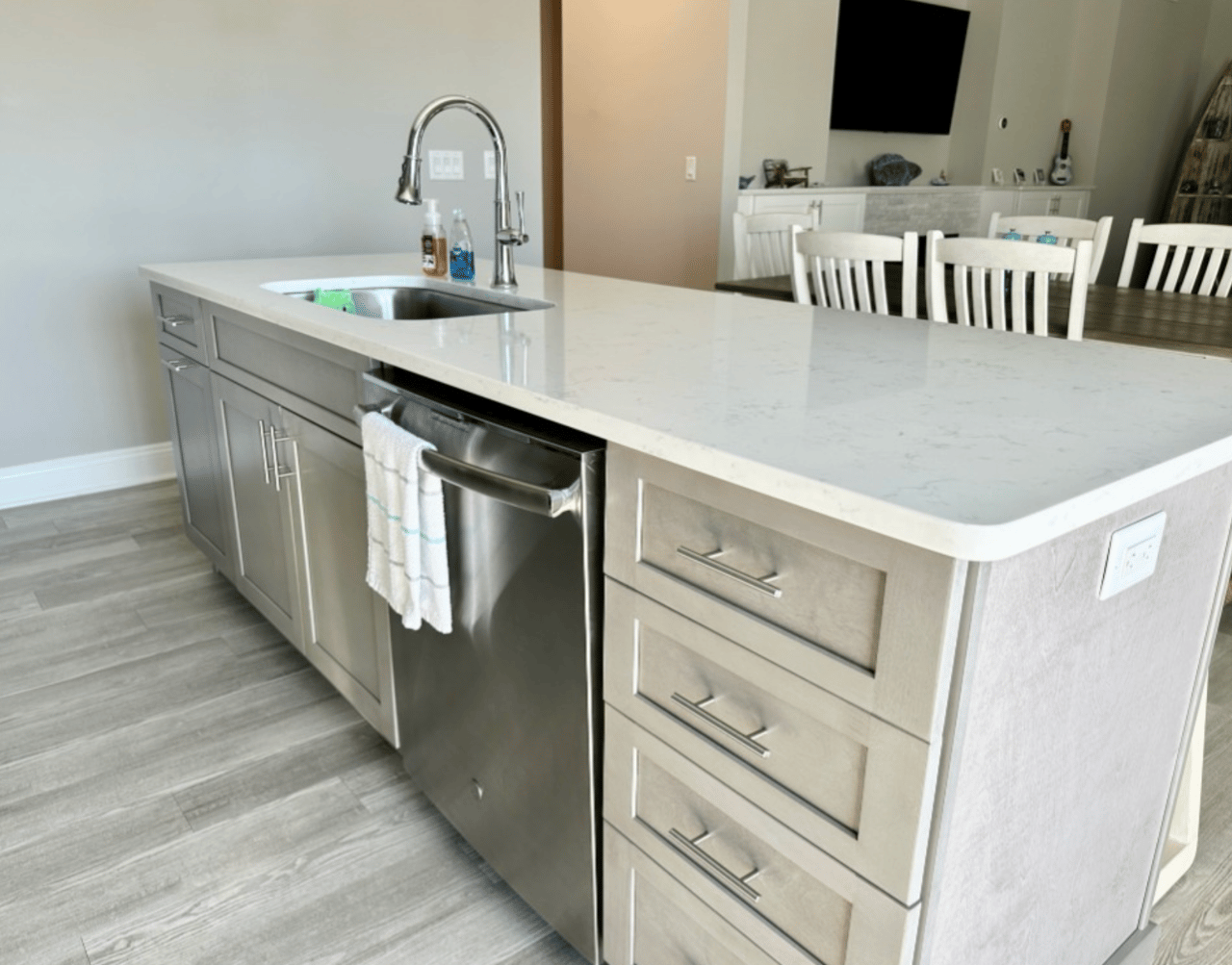 101 W 9th St. Unit 106
