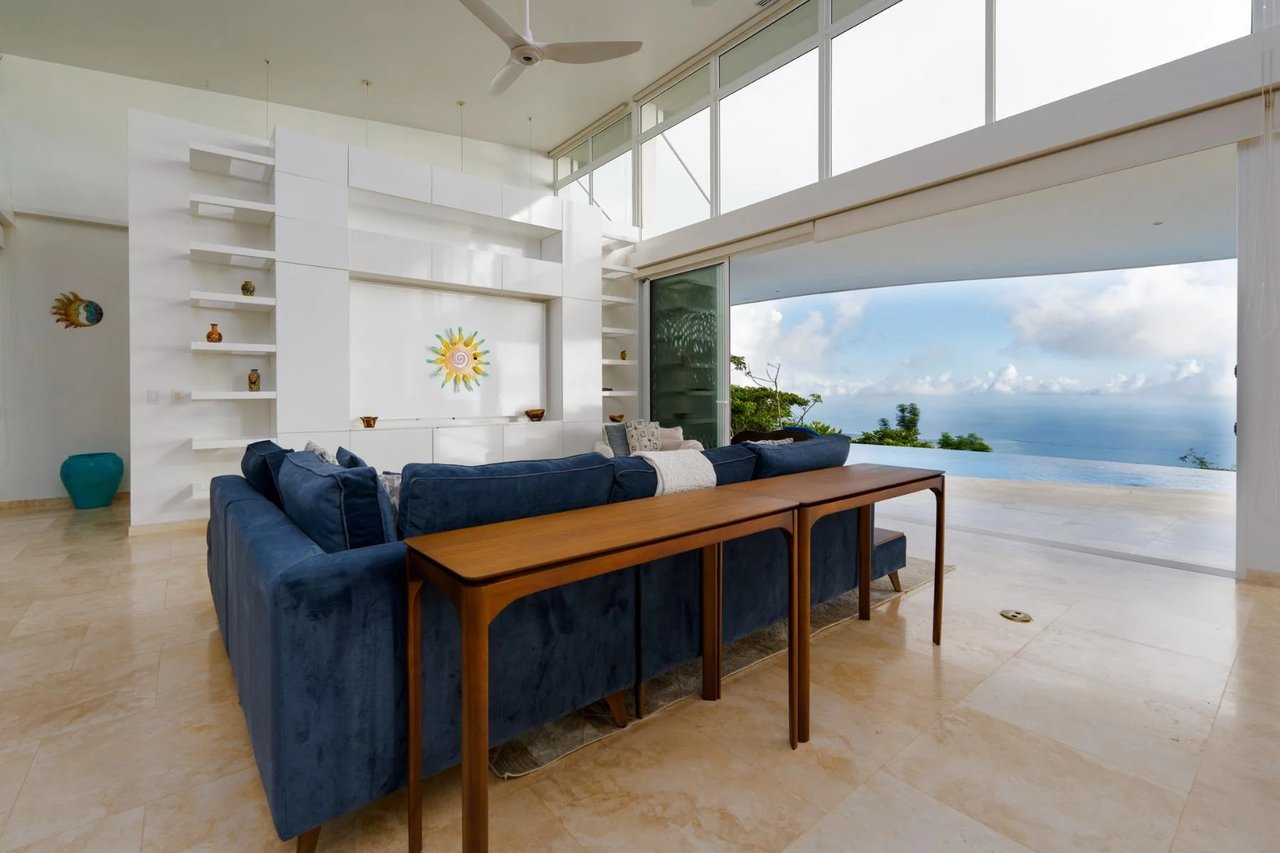 Solar Powered Luxury Home, Dominical, Puntarenas