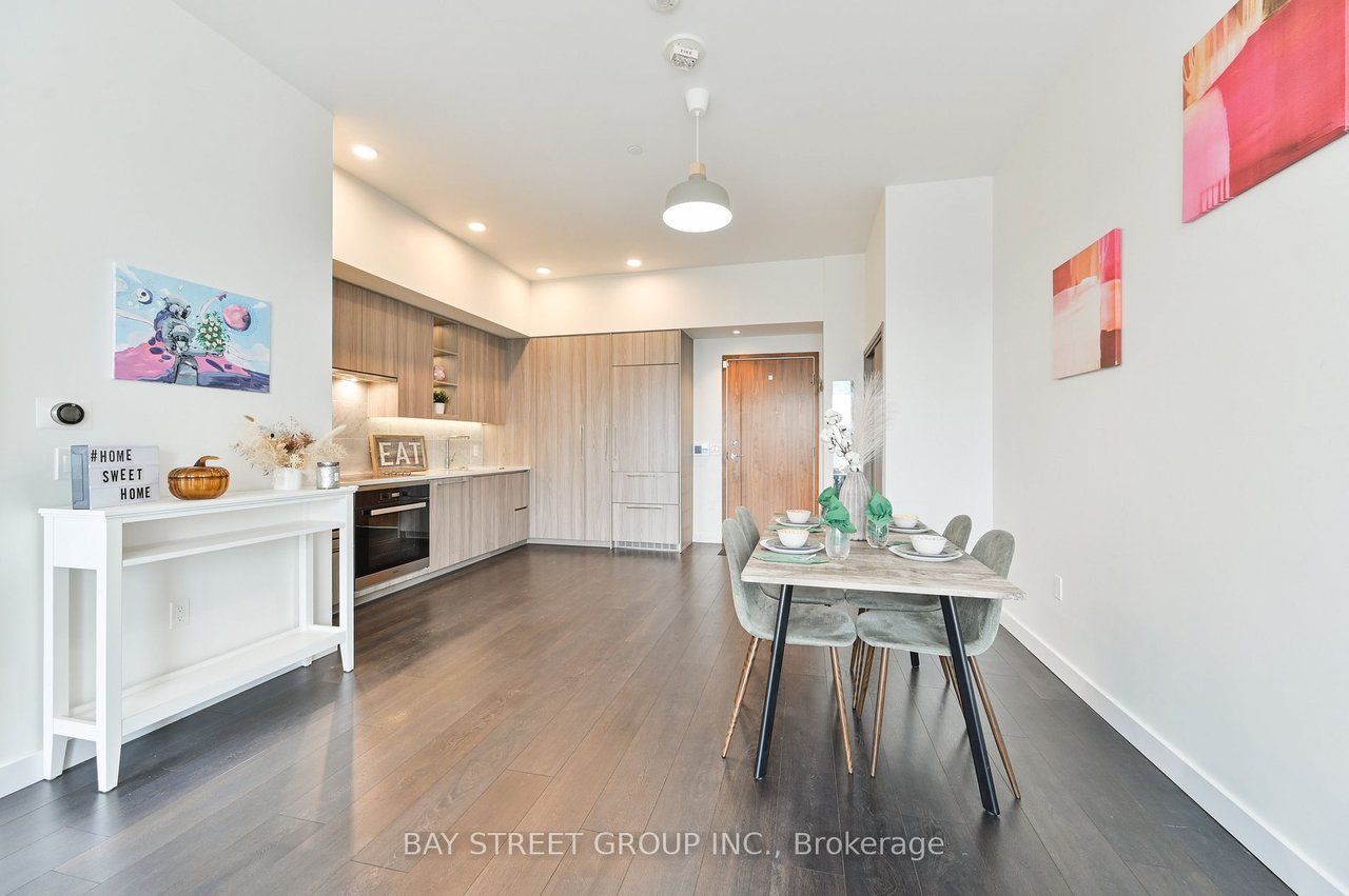 NORTH YORK'S MOST LUXURIOUS PENTHOUSE