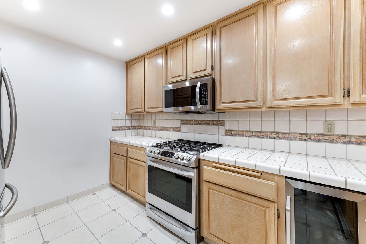 1930 S Beverly Glen Blvd #306