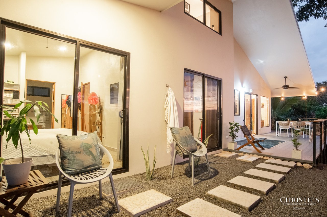 Toltec Estate & Casa Lunax Oceanview Investment Compound