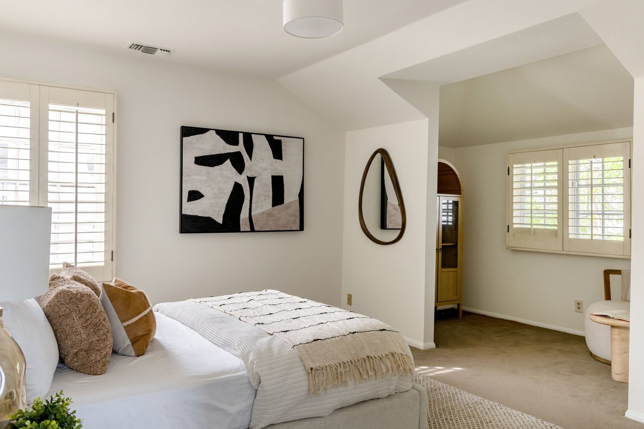 Beverlywood Residence