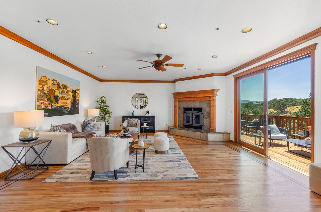 Expansive & Private Novato Estate