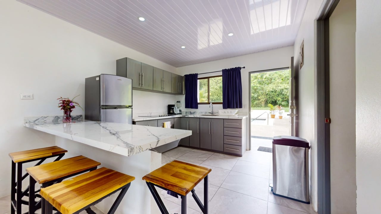 Versatile Multi-Unit Property with Income and Expansion Potential