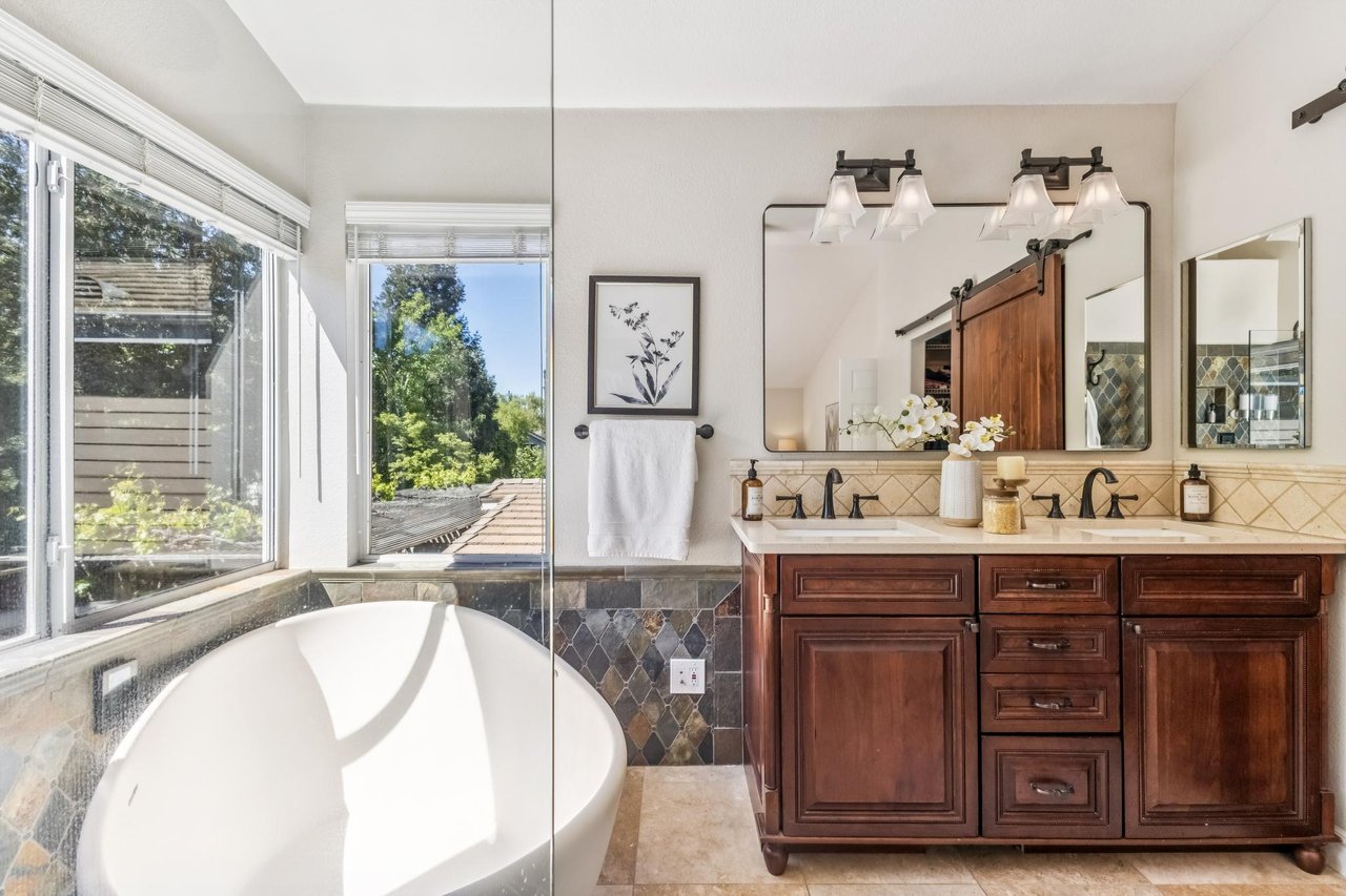 2426 Tapestry Way West Pleasanton