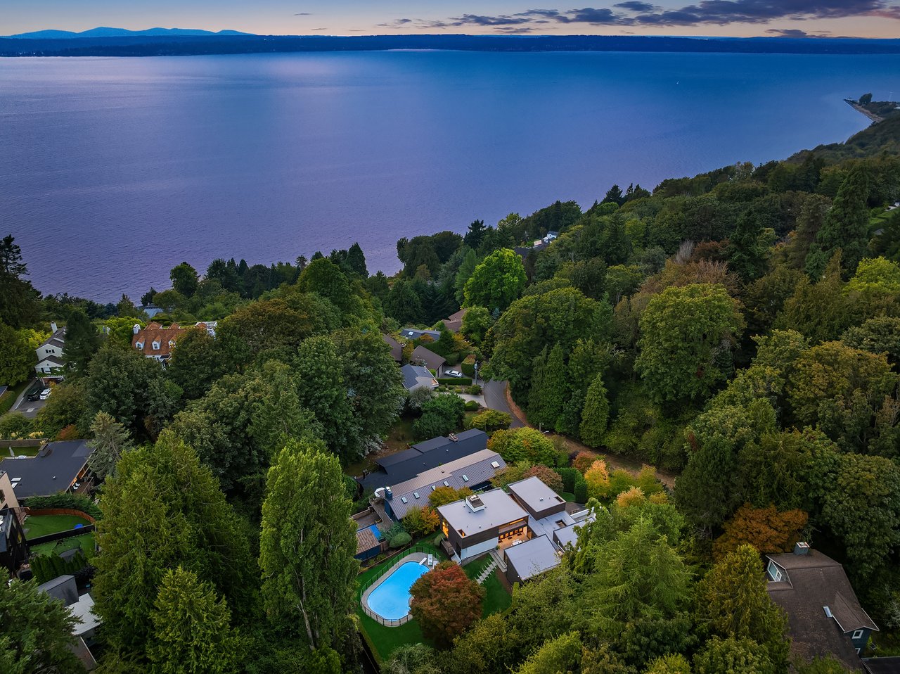 4343 W McLaren Street