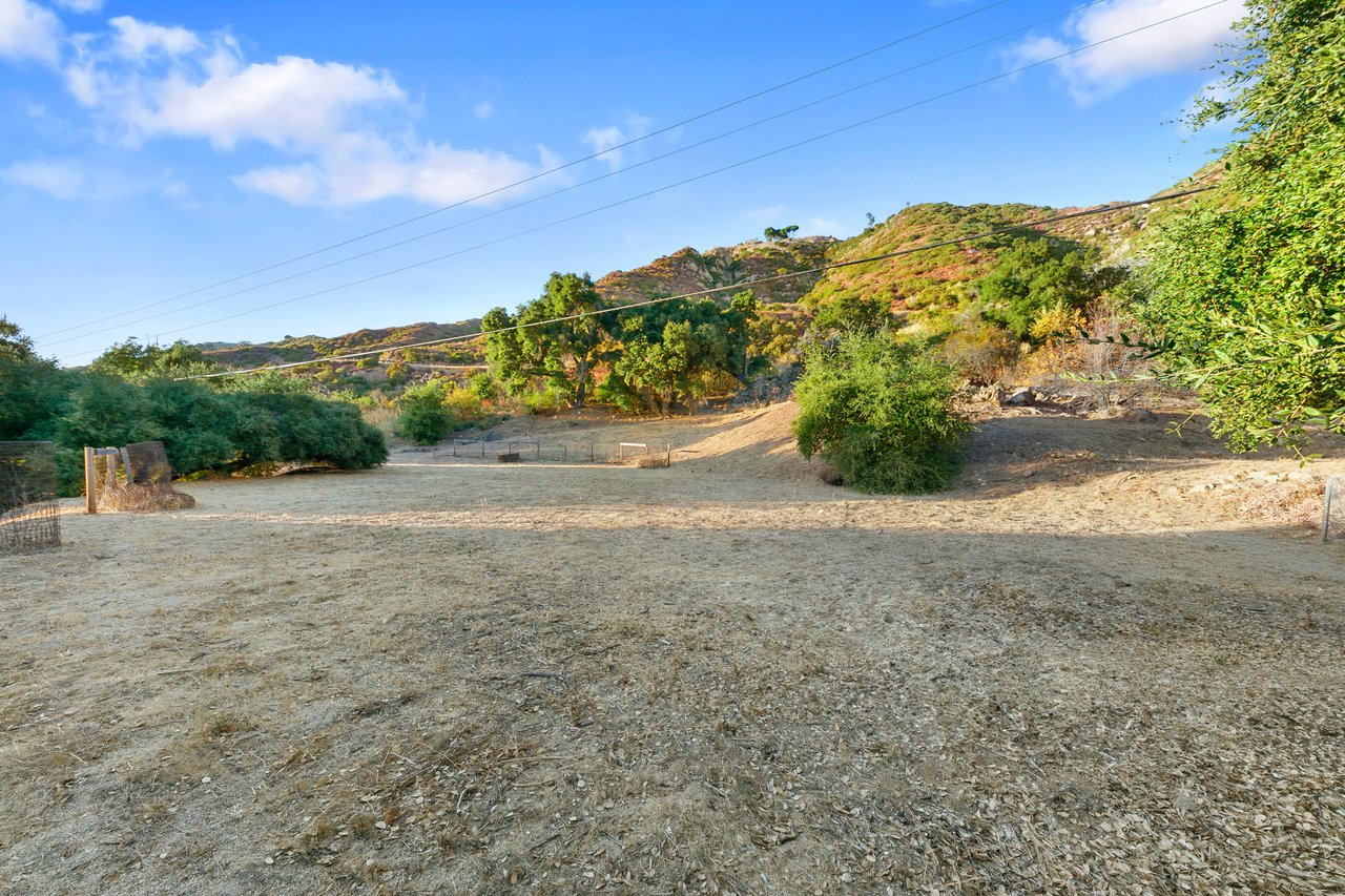 Extraordinary Modern Farmhouse 