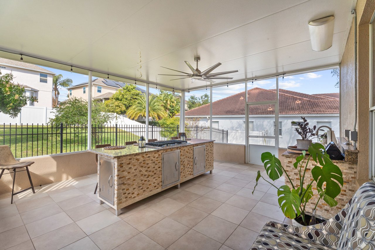619 Largovista Dr