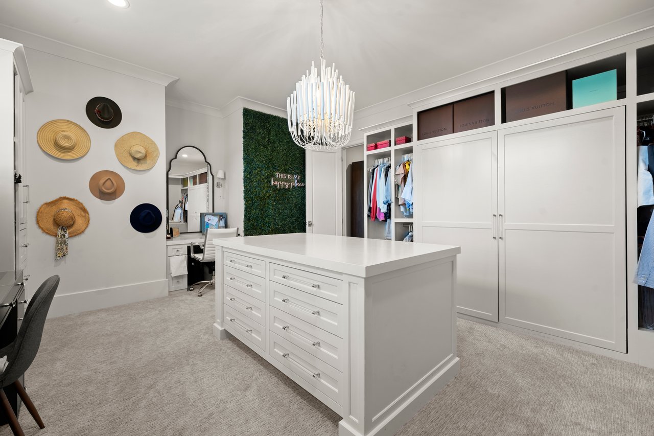  10160 Cedar Ridge Drive