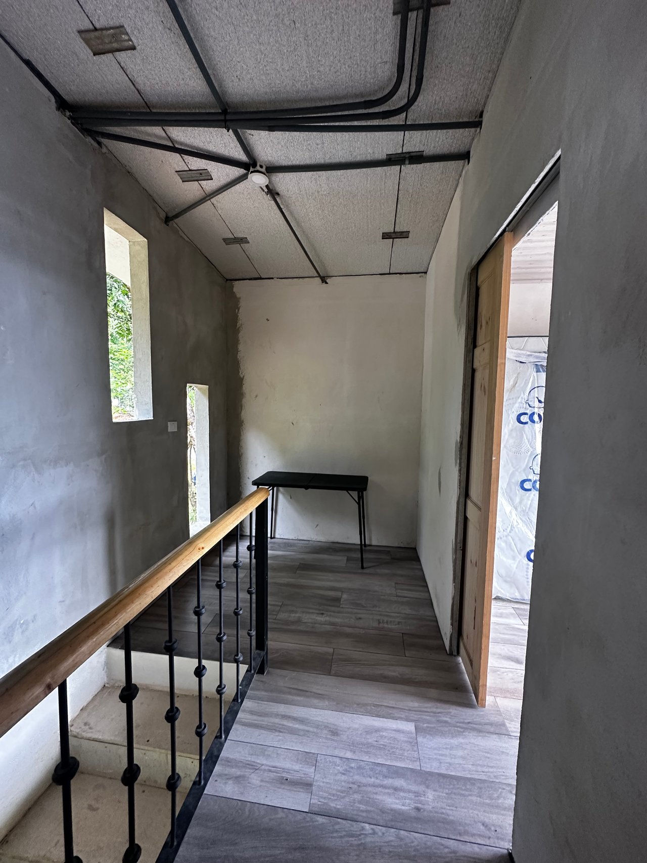 Investment Opportunity in Playa Hermosa – Fixer-Upper with Great Potential!