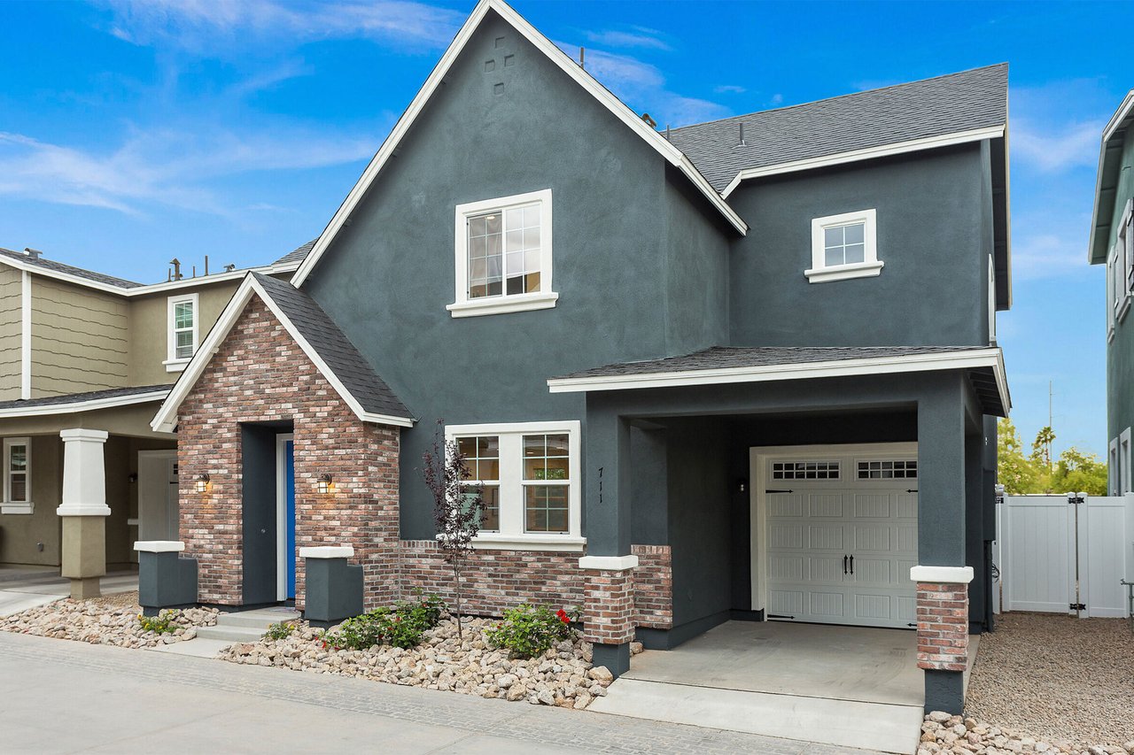 Encanto at Bell Park